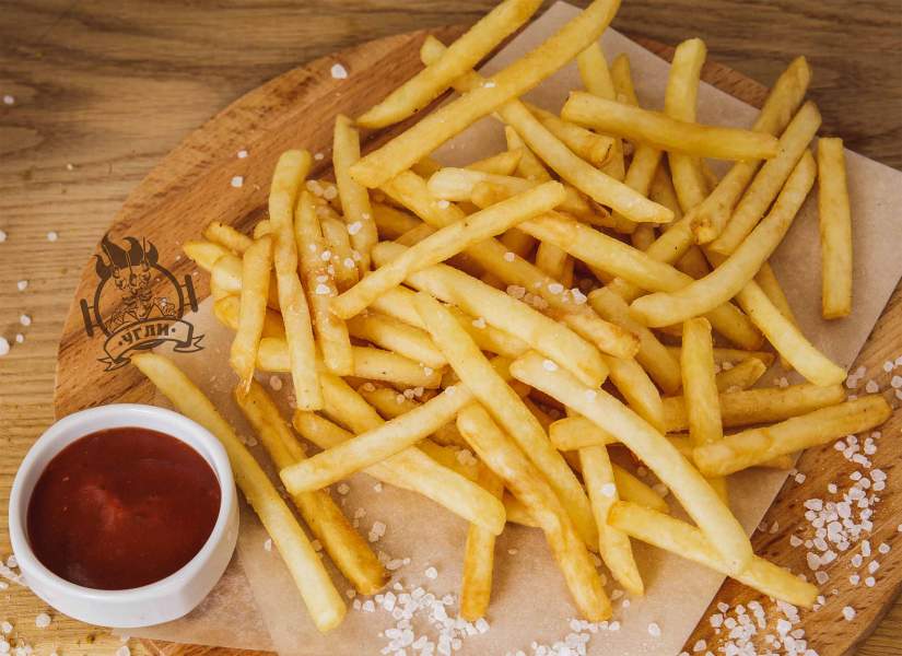 Большая порция фри